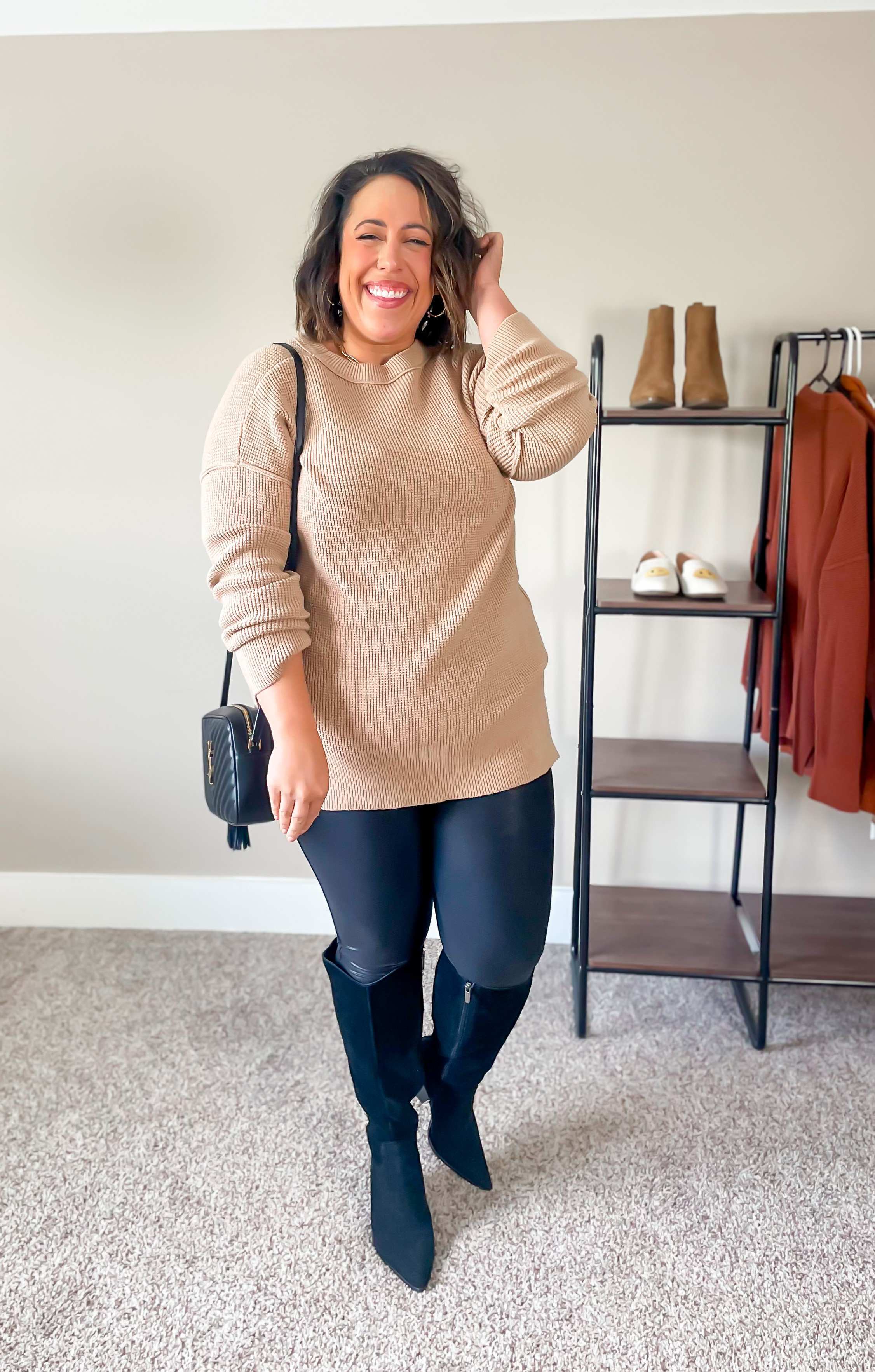 Midsize Outfits for Fall: Knee High Boots